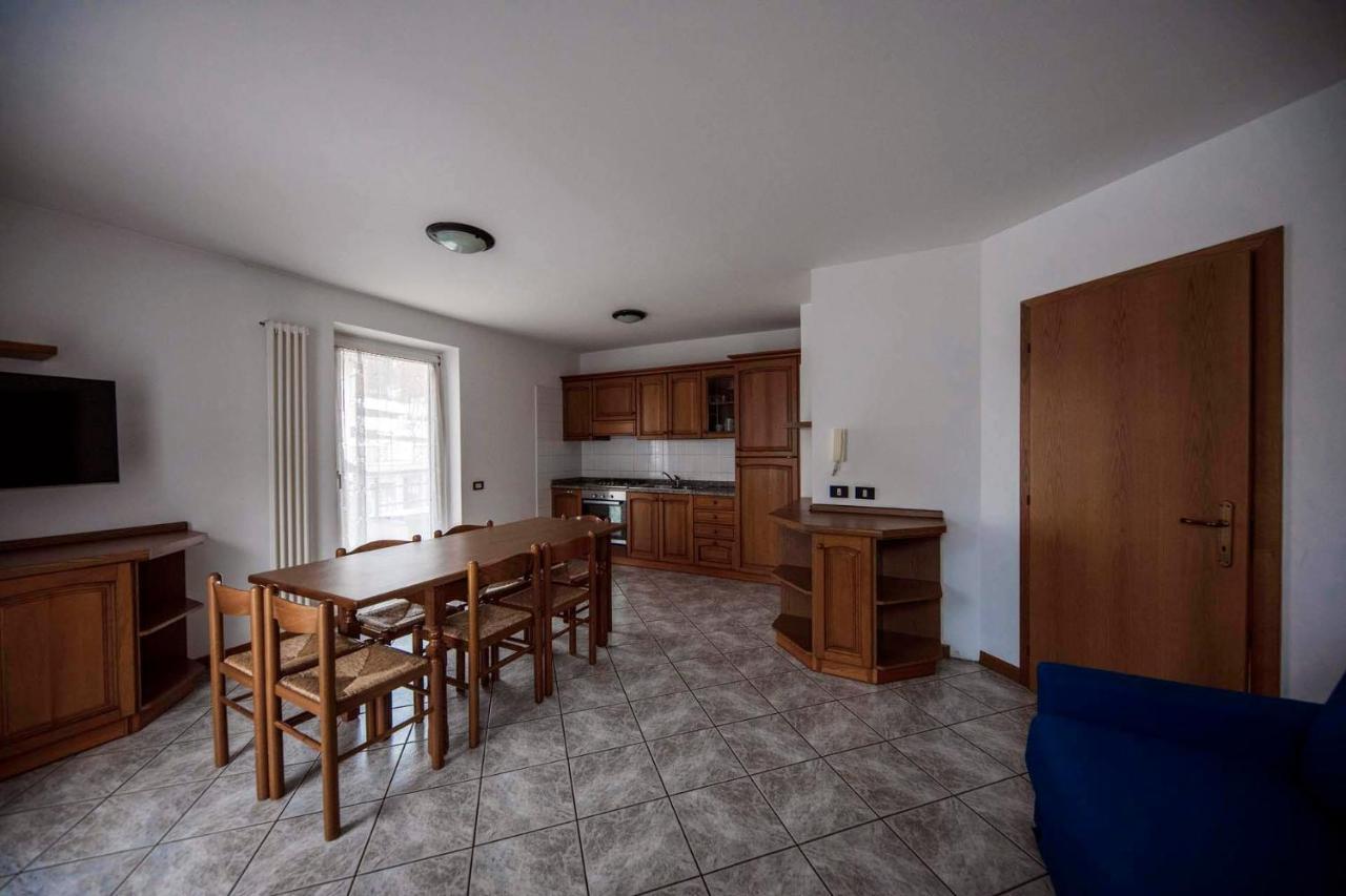 Monroc Apartments Коммеццадура Экстерьер фото