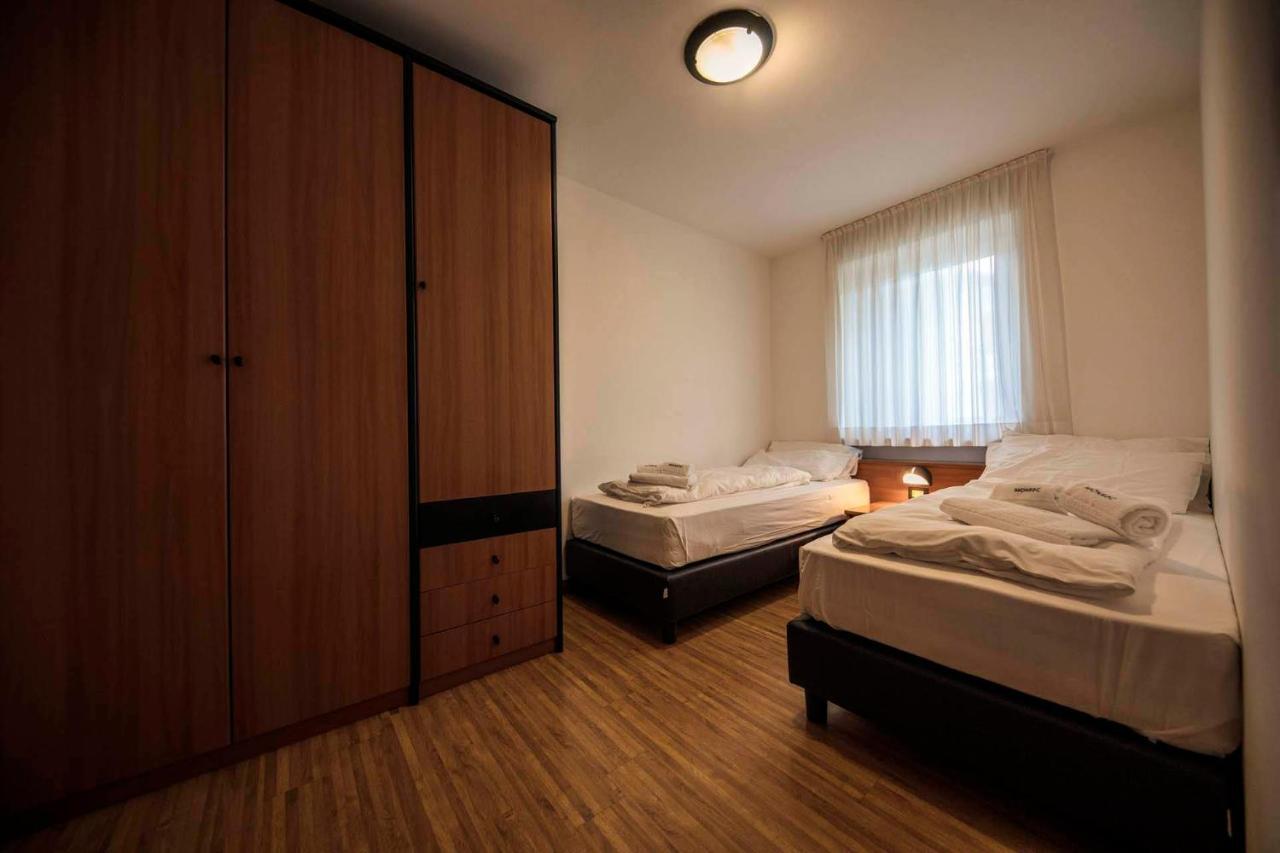 Monroc Apartments Коммеццадура Экстерьер фото