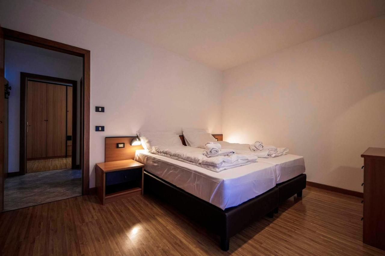 Monroc Apartments Коммеццадура Экстерьер фото